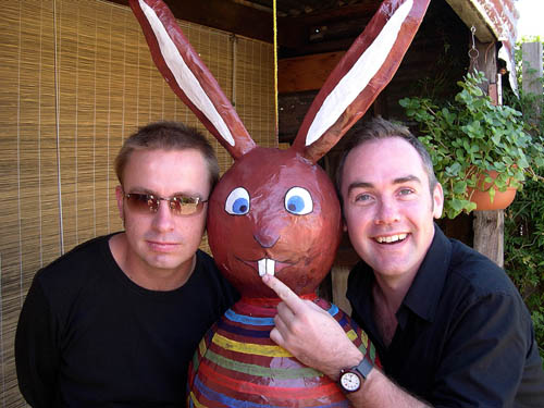 papier-m&acirc;ch&eacute; pi&ntilde;ata_Easter 2005